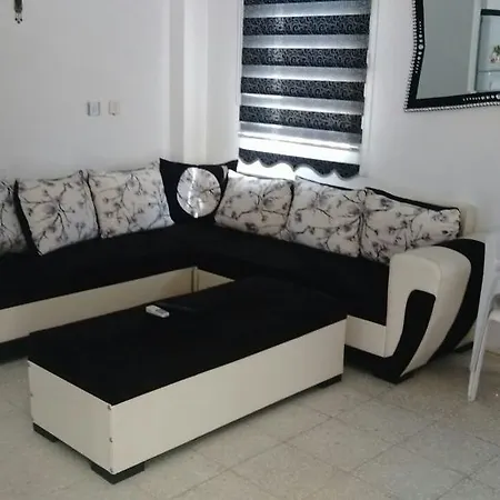 Catalina Vila *
