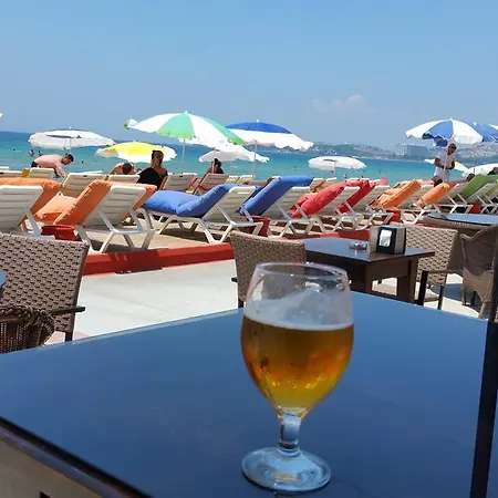 Catalina Kusadası